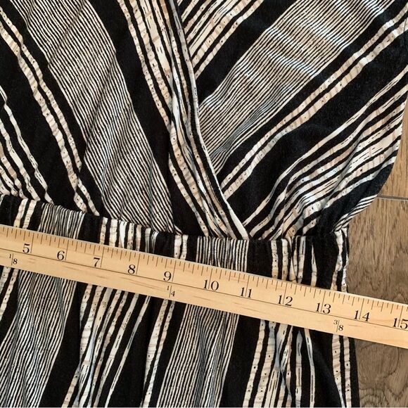 Bobeau Dress Women Medium Black White Sleeveless Elastic Waist Faux Wrap Maxi. - Picture 13 of 15